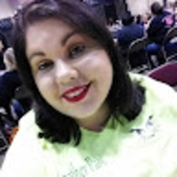 Meet your Posher, Pam - Picture 1 of 1